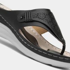 Malta Womens Toe Post Sandal*Comfy Steps Clearance