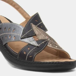 Charlie Womens Wedge Sandal*Cushion Walk Clearance