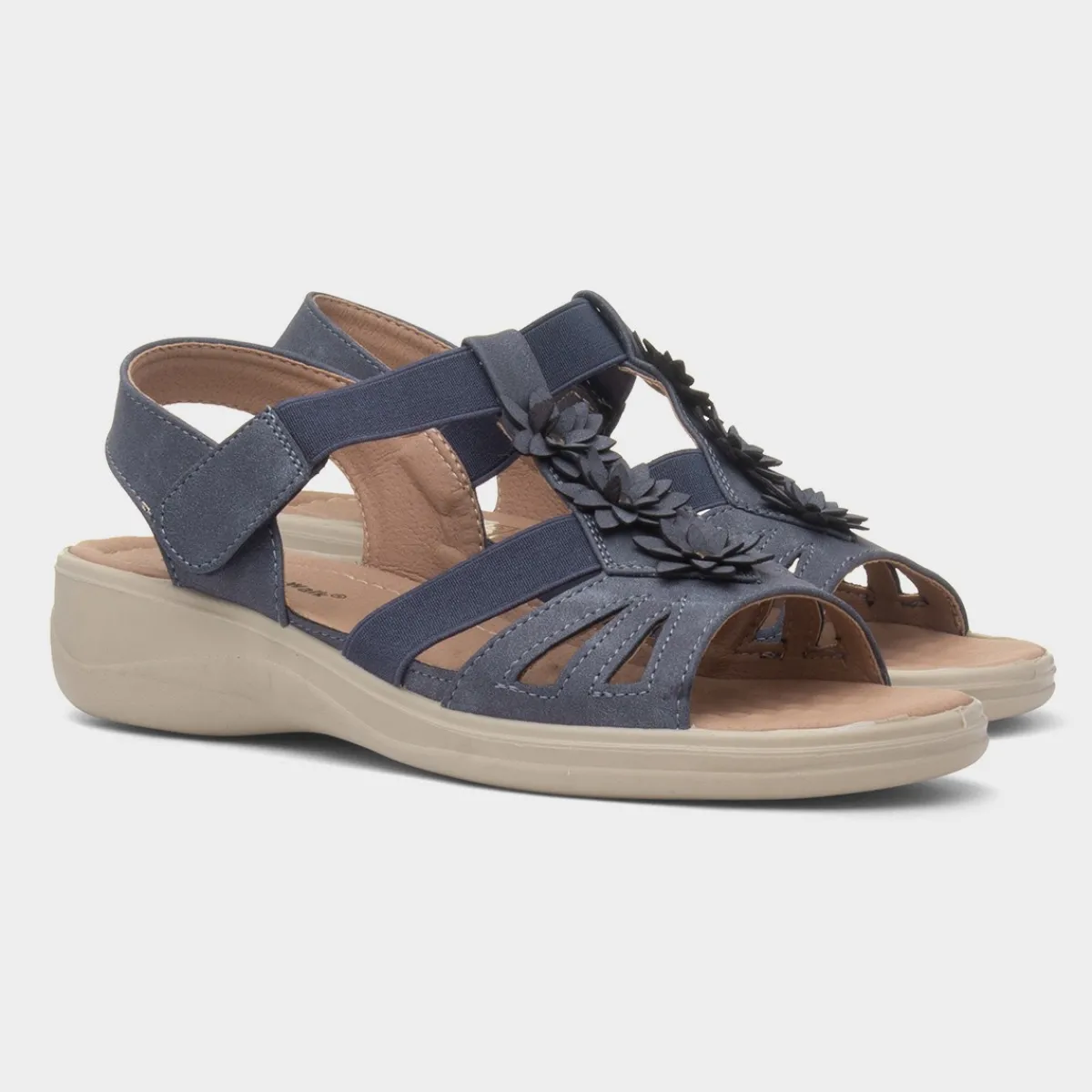 Madison Womens Wedge Sandal*Cushion Walk Hot