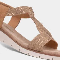 Hyacinth Women's Tan Sandal*Fleet & Foster New
