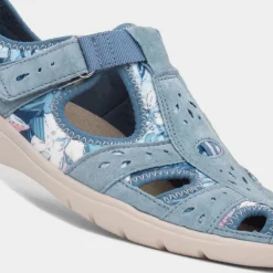 Cleveland Womens Easy Fasten Shoe*Free Spirit Sale
