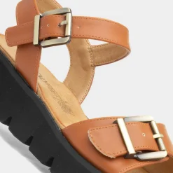 Alberta Womens Buckle Sandal*Heavenly Feet Online