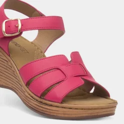 Dizzy Womens Wedge Sandal*Heavenly Feet Sale