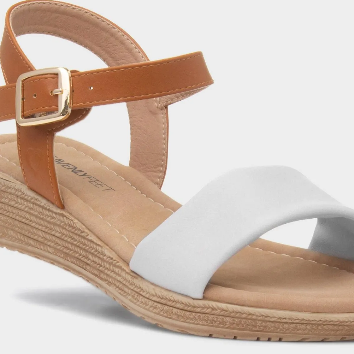 Sara Womens Stone Buckle Sandal*Heavenly Feet Fashion