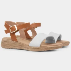Sara Womens Stone Buckle Sandal*Heavenly Feet Fashion