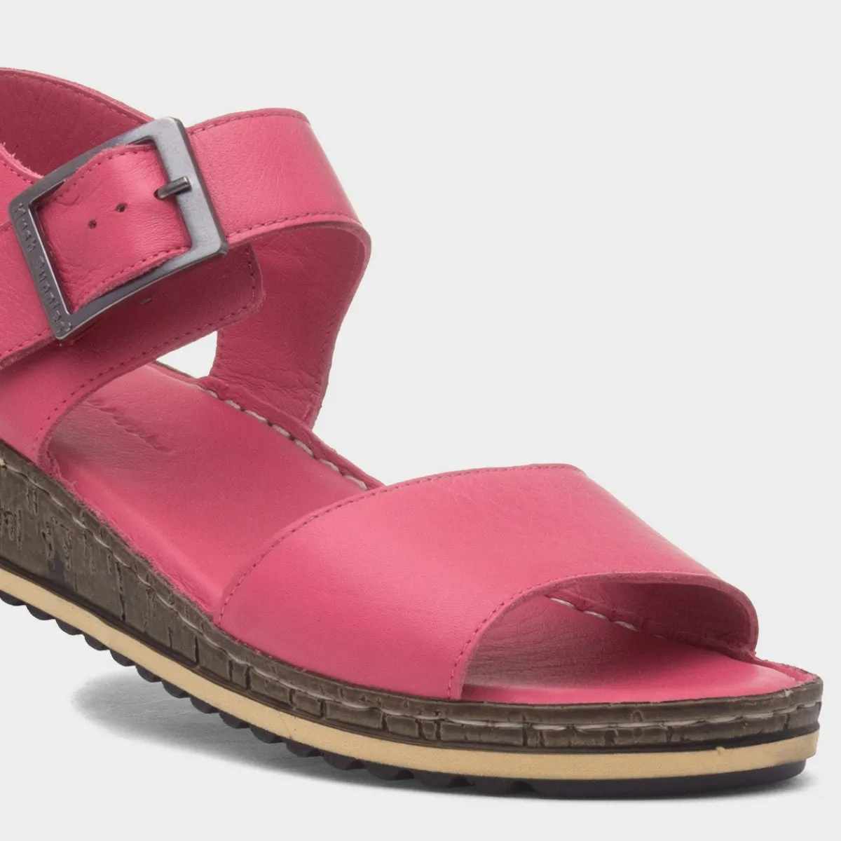 Ellie Womens Fuchsia Leather Sandal*Hush Puppies Fashion