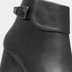 Regina Womens Black Heeled Boot*Lilley & Skinner Hot