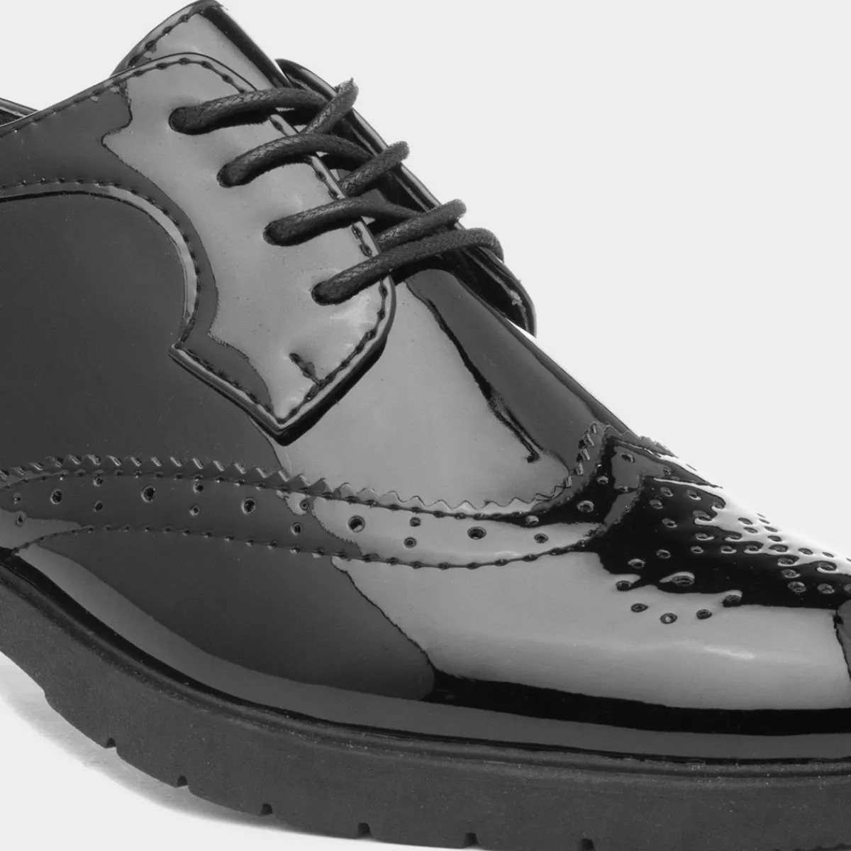 Agnes Womens Lace Up Brogue Shoe*Lilley Best