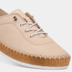 Evie Womens Casual Leather Shoe*Lunar Best