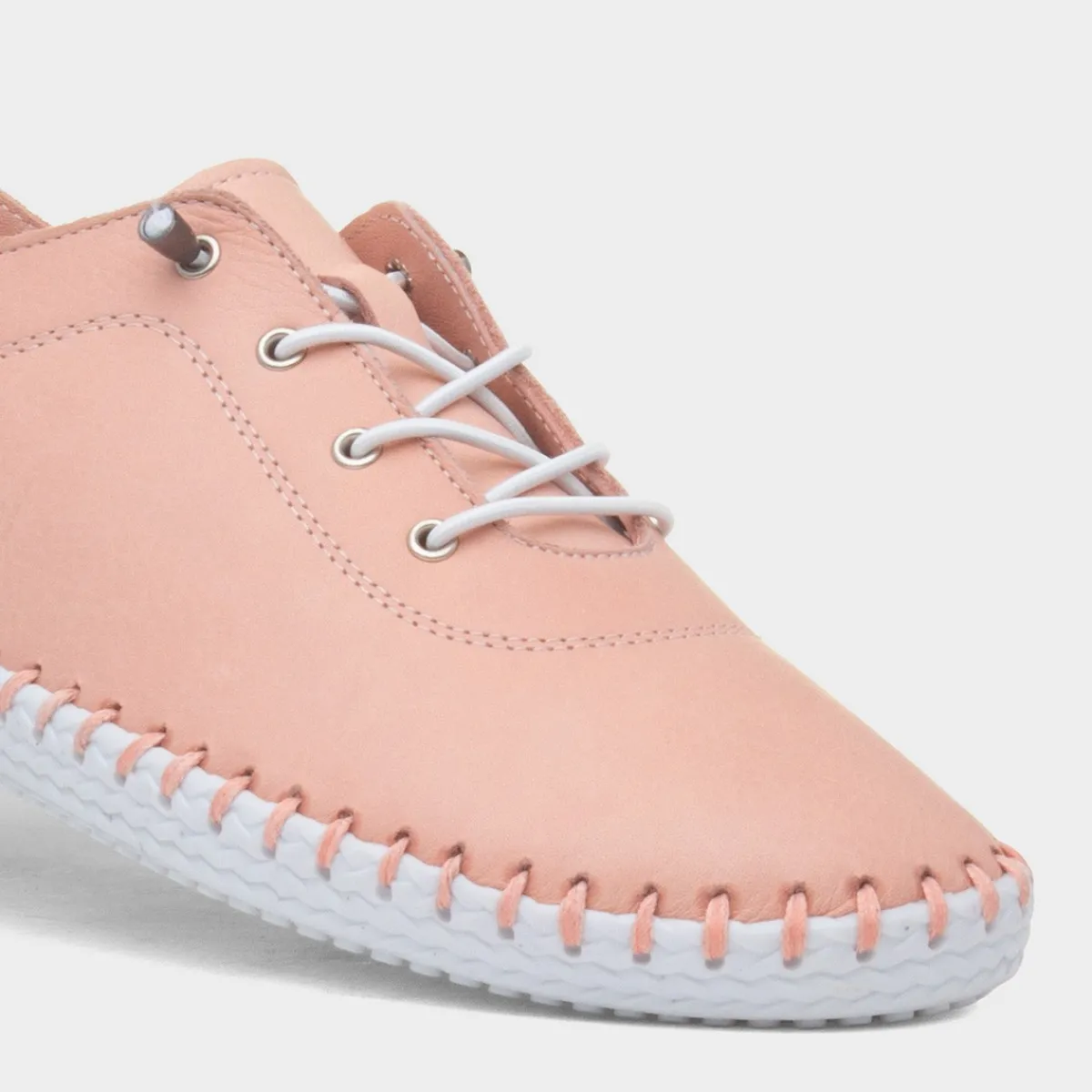 St Ives Womens Salmon Leather Casual Shoe*Lunar Clearance