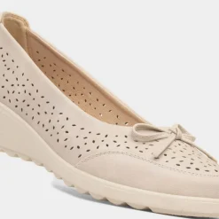 Dion Womens Cream Casual Shoe*Softlites Sale