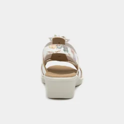Womens White Floral Sandals*Softlites Online