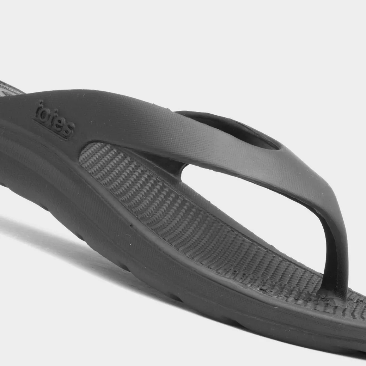 Everywear Ara Womens EVA Sandal*Totes Fashion